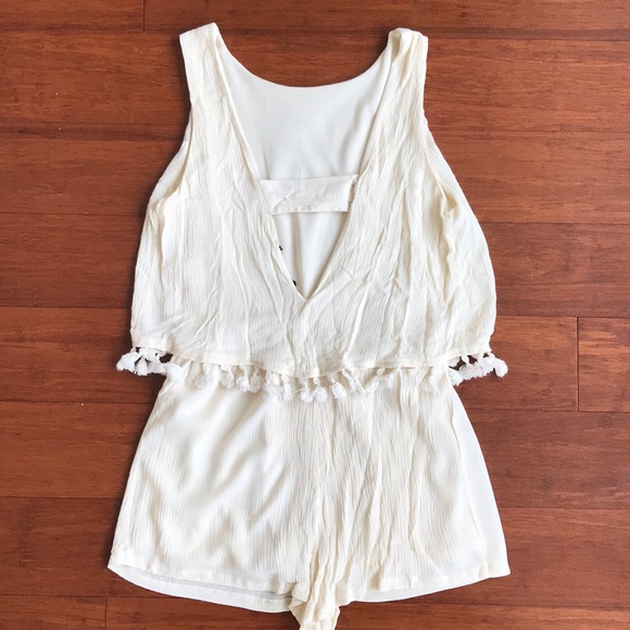 Boho cute white romper Forever 21 - Picture 2 of 2